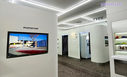 무인사진관 'PHOTOTYPE' 포토키오스크 납품