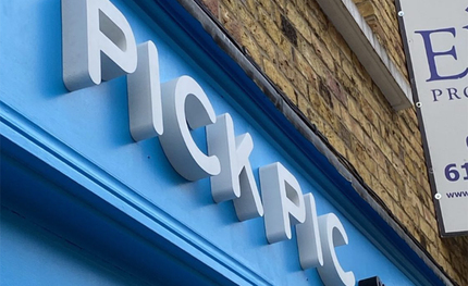 [영국] 무인사진관 PICKPIC 포토키오스크 수출