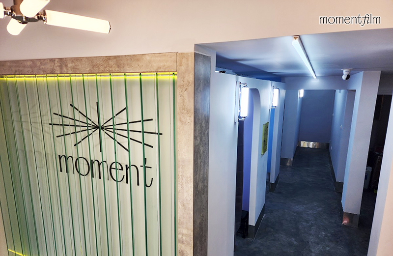 moment_1.jpg