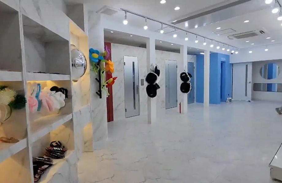 무인사진관 실내 인테리어